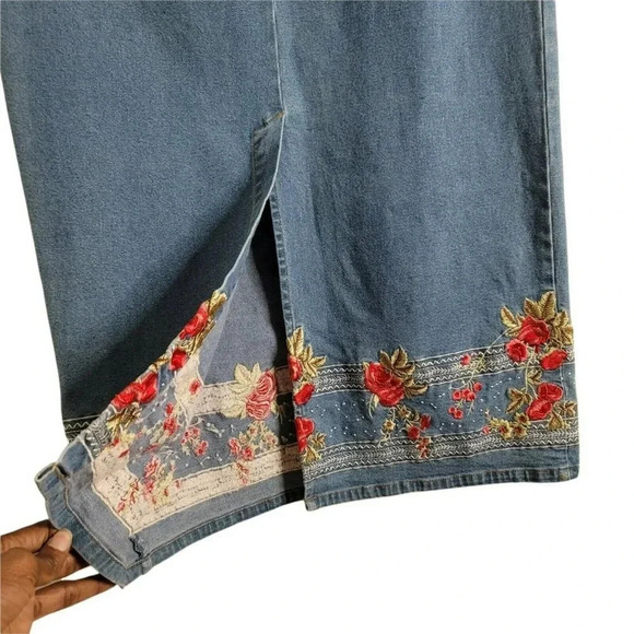 Denim &Co Skirt Maxi M Womens Embroidered Roses Blue Jean Long Pockets slit back - Picture 4 of 11